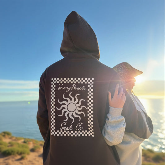 Promo Set Sunny: Polerón + Polera + Lanyard – SESH | Oferta Ropa