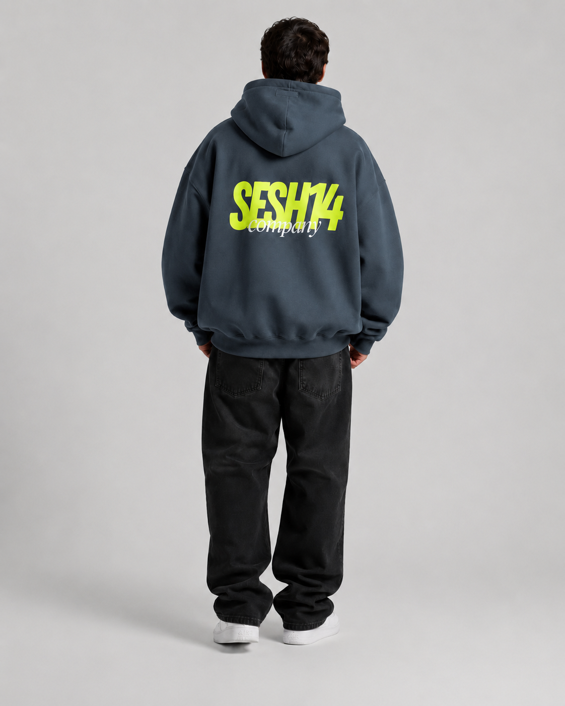 Promo Polerón Gris SESH – detalle