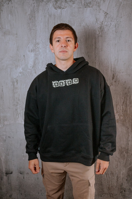 Polerón Negro Dados — Boxy