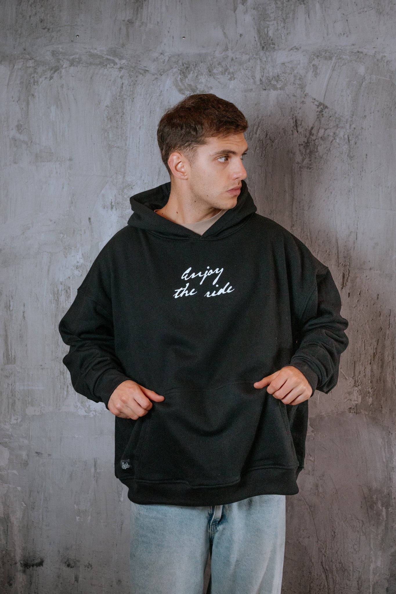 Poleron Negro R&F 14 | Regular Fit