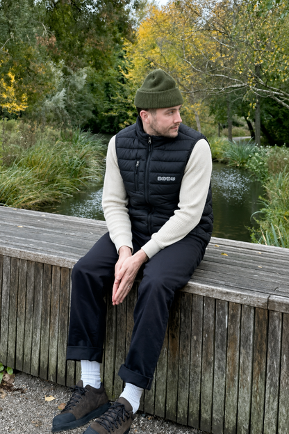 PUFF VEST NEGRO ESSENCE